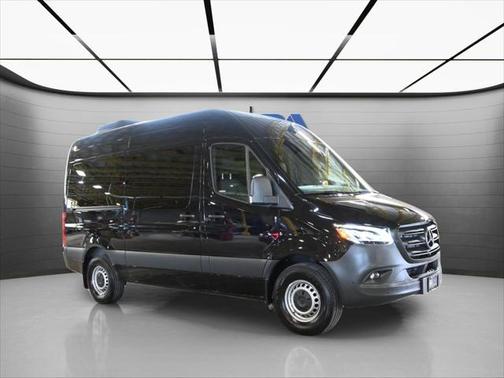 2023 Mercedes-Benz Sprinter 2500 Standard Roof