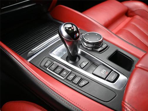 2016 BMW X6 M 