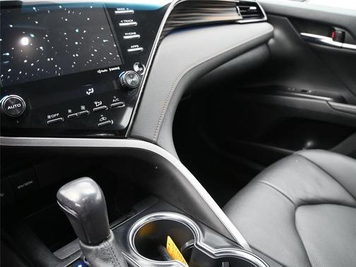 2020 Toyota Camry XLE