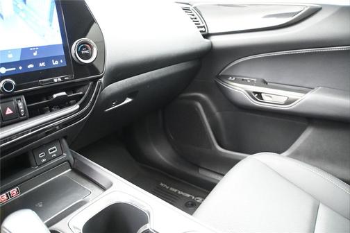 Eminent White Pearl 2025 Lexus NX 250 Base