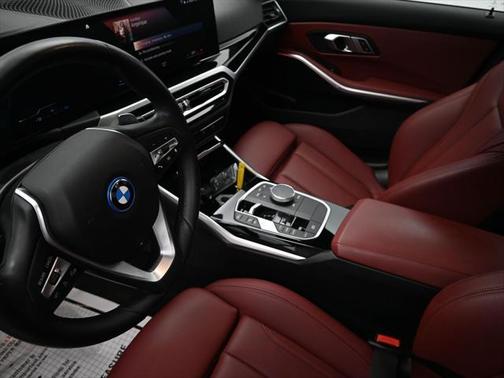 2023 BMW 330e Base