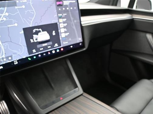 2023 Tesla Model X Standard Range