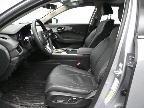 2025 Acura TLX Technology