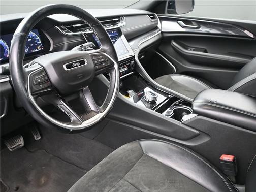 2021 Jeep Grand Cherokee L Altitude