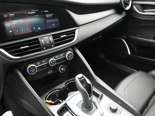 2021 Alfa Romeo Giulia Ti