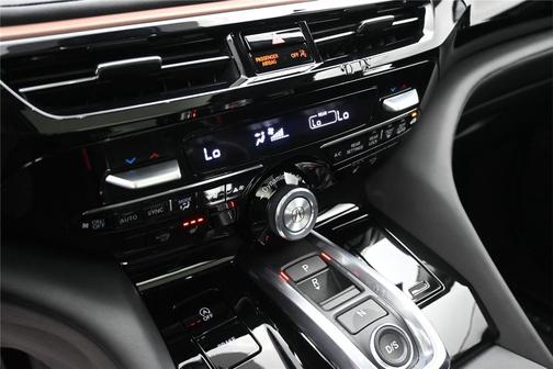 Lunar Silver Metallic 2022 Acura MDX Technology Package