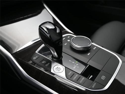 2019 BMW 330 xDrive