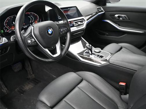 2019 BMW 330 xDrive