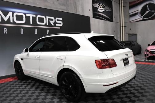 2017 Bentley Bentayga 