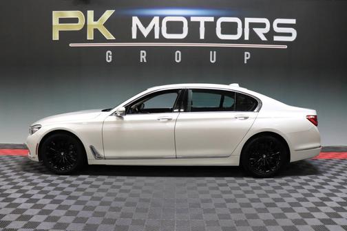 2016 BMW 740 I