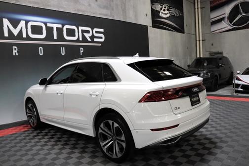 2019 Audi Q8 3.0T Premium Plus