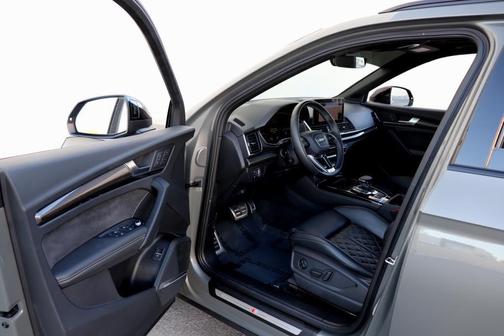 2023 Audi SQ5 3.0T Premium Plus