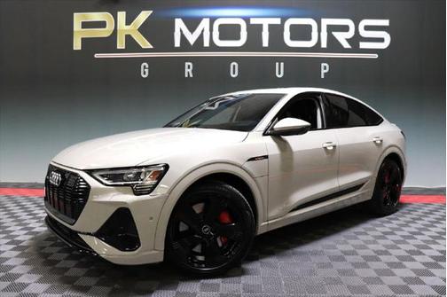 2021 Audi e-tron Prestige