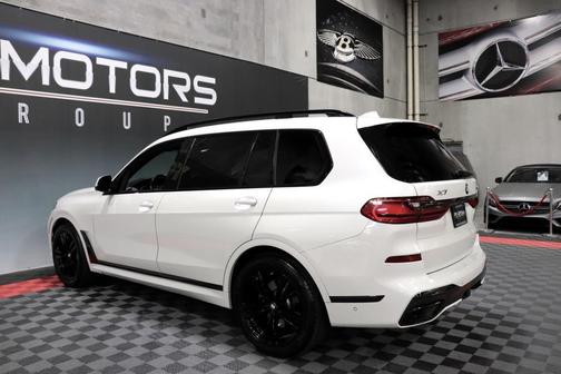 2021 BMW X7 xDrive40i