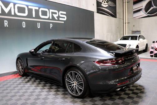 GRAY 2018 Porsche Panamera 4S