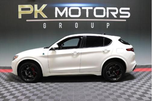 2018 Alfa Romeo Stelvio Quadrifoglio