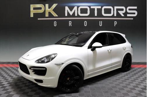 2014 Porsche Cayenne GTS