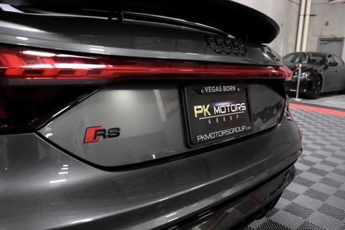 2022 Audi RS e-tron GT quattro