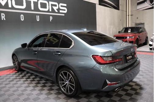 2020 BMW 330 330i