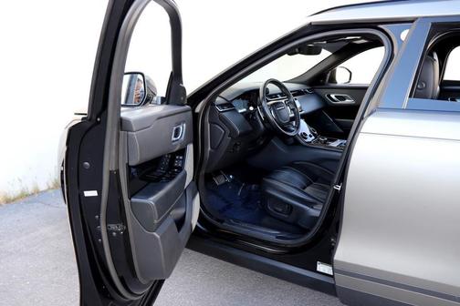 2018 Land Rover Range Rover Velar R-DYNAMIC SE