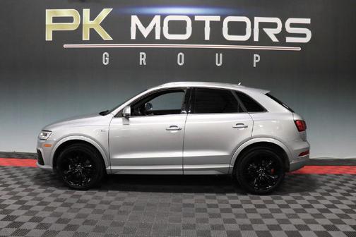 Florett Silver Metallic 2018 Audi Q3 2.0T Premium Plus
