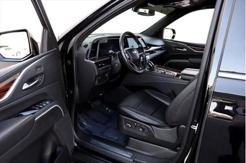 2021 Cadillac Escalade ESV Luxury