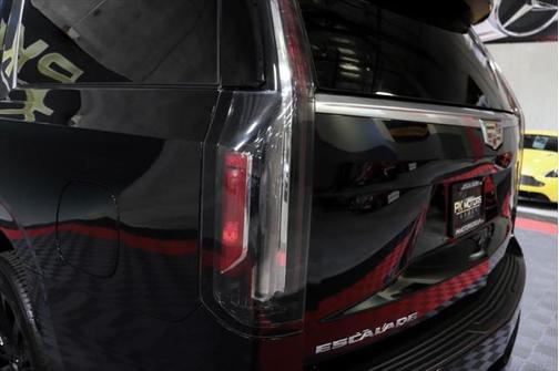 2021 Cadillac Escalade ESV Luxury