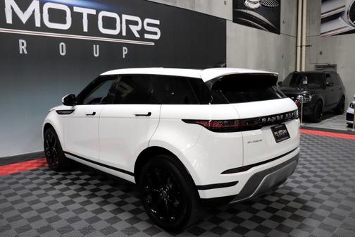 2023 Land Rover Range Rover Evoque SE