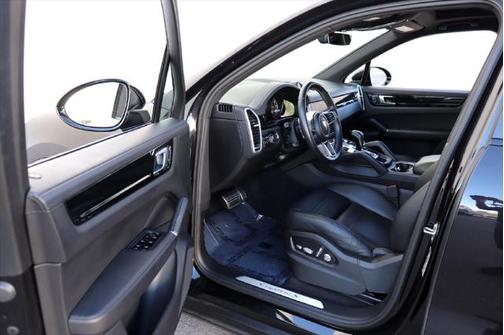 2019 Porsche Cayenne Base