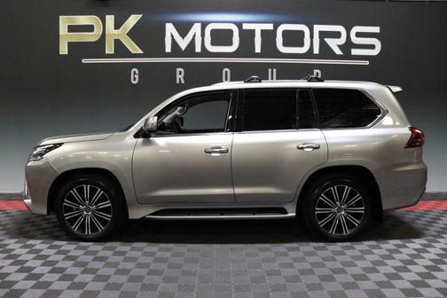 Atomic Silver 2019 Lexus LX 570 Base