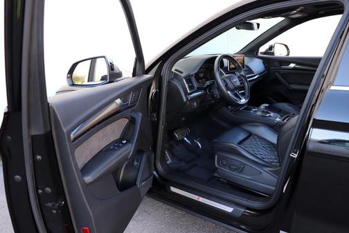 2020 Audi SQ5 3.0T Premium Plus