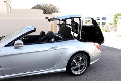 SILVER 2014 Mercedes-Benz SL-Class 550