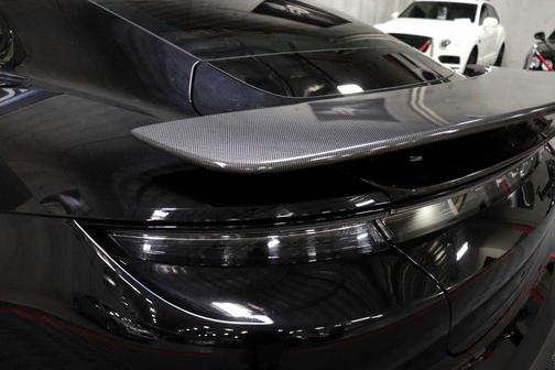 BLACK 2021 Porsche Taycan Taycan 4S