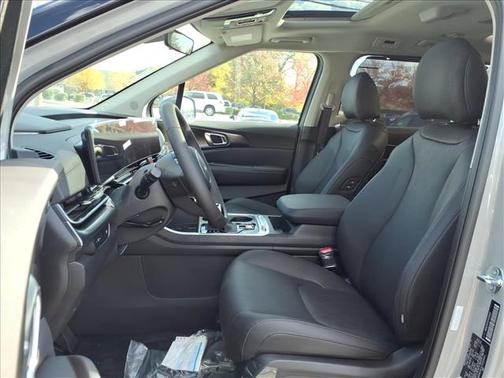 2026 Kia Carnival SX