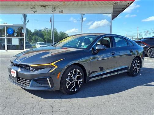 2025 Kia K5 EX