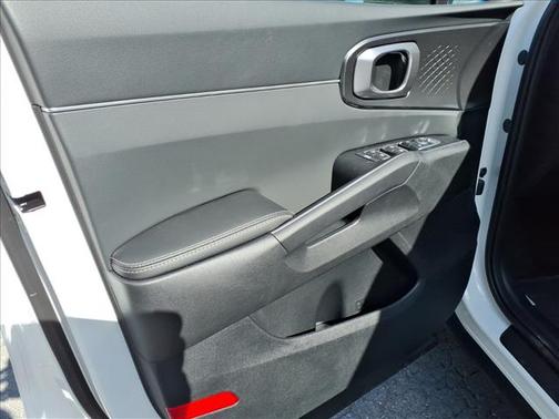 Glacial White Pearl 2026 Kia Sorento S