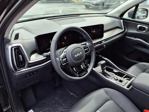 2025 Kia Sorento X-Line EX