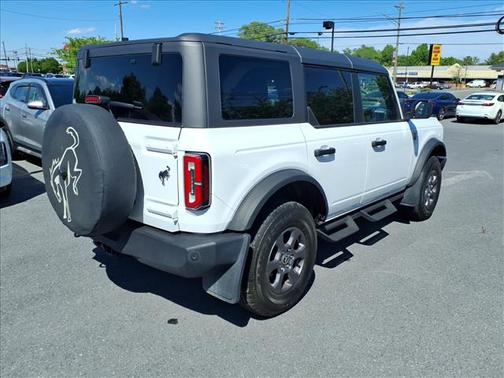 Oxford White 2024 Ford Bronco Big Bend