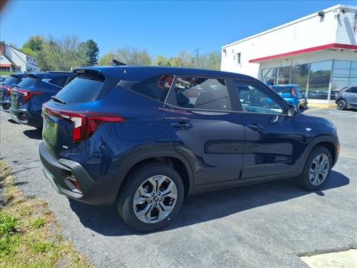 Dark Ocean Blue 2026 Kia Seltos LX