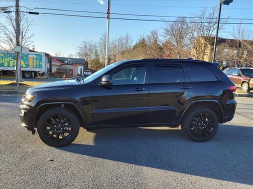 2020 Jeep Grand Cherokee Altitude