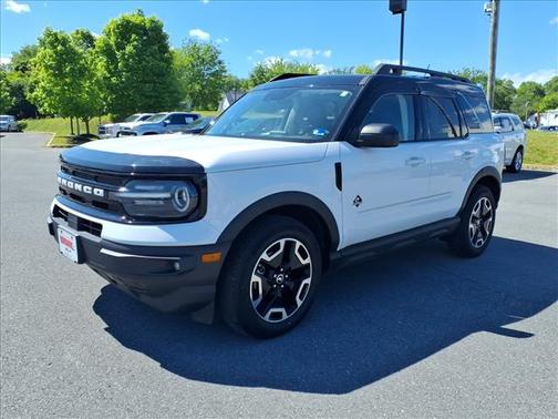 White 2022 Ford Bronco Sport Outer Banks