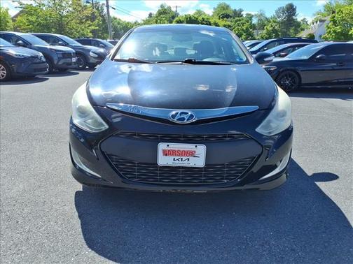 Black Onyx Pearl 2013 Hyundai SONATA Hybrid Base