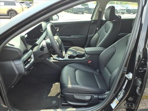 Aurora Black Pearl 2026 Kia K4 EX