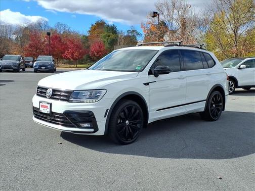 2021 Volkswagen Tiguan 2.0T SE R-Line Black