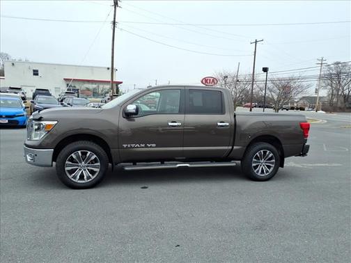 2019 Nissan Titan SL