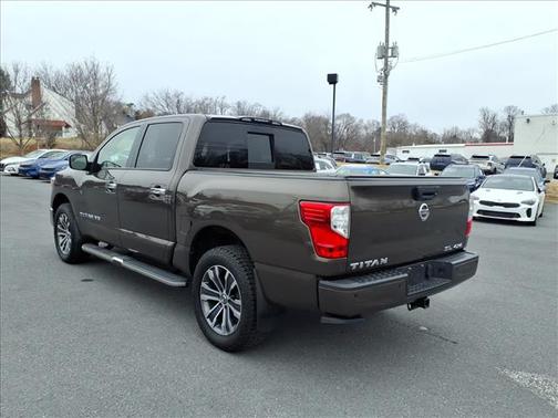 2019 Nissan Titan SL
