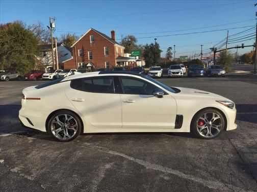 2020 Kia Stinger GT2