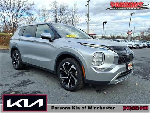 2022 Mitsubishi Outlander SE