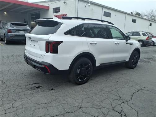 Glacial White Pearl 2026 Kia Sorento X-Line EX