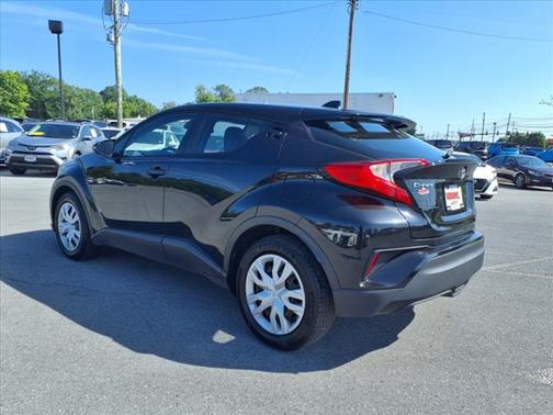 2021 Toyota C-HR LE